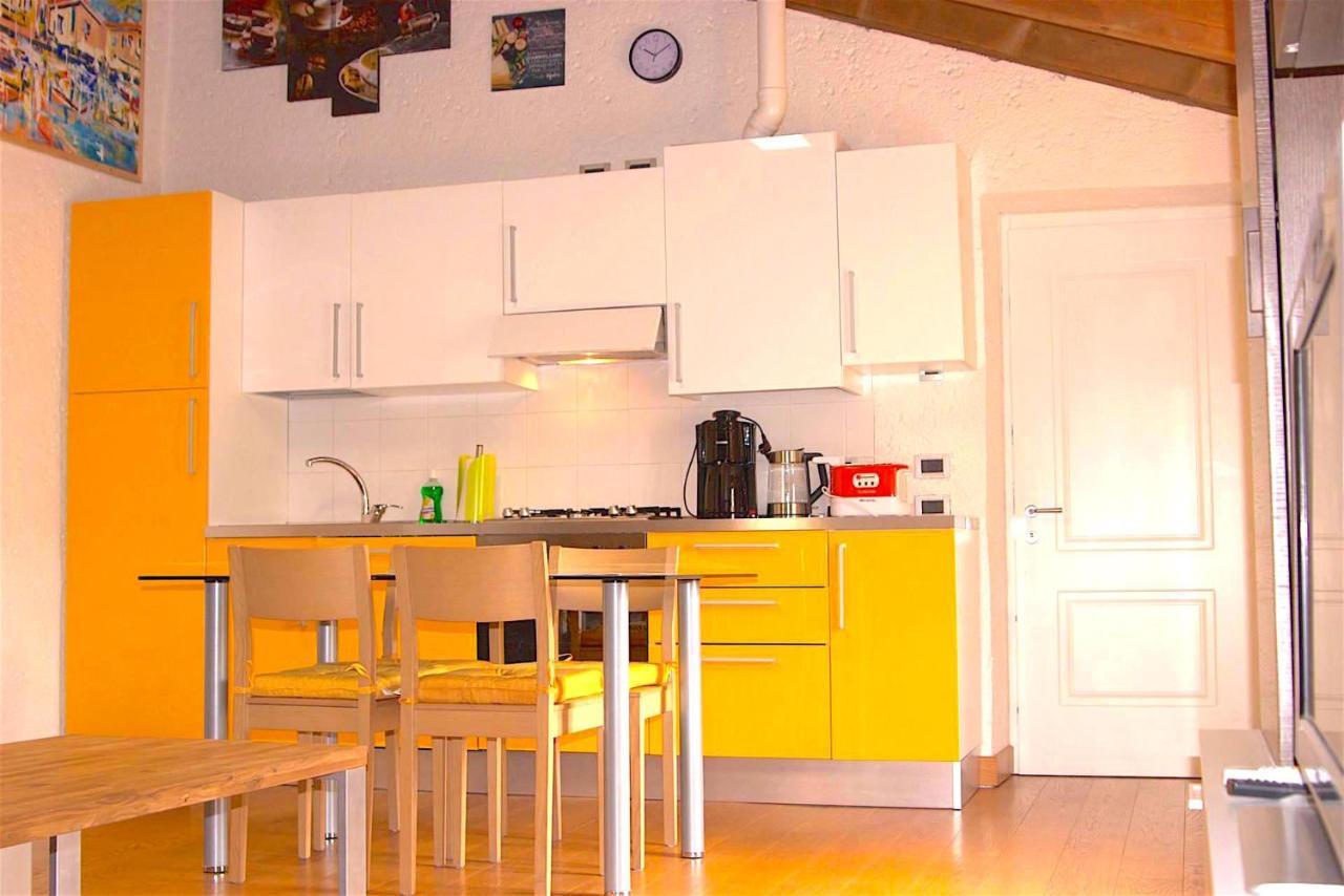 Aly D'Angelo Alla Torre - Immobiliare Azzurra Bardolino Ngoại thất bức ảnh