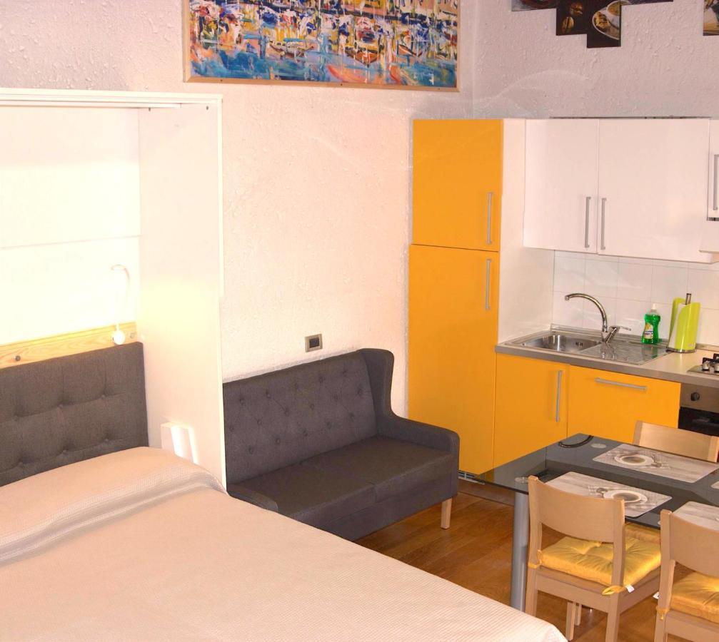Aly D'Angelo Alla Torre - Immobiliare Azzurra Bardolino Ngoại thất bức ảnh